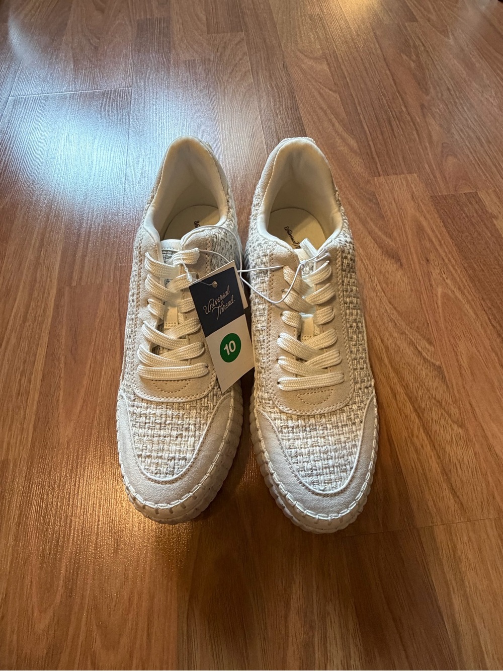Universal Thread Ivory Woven Lace-Up Sneakers - Women